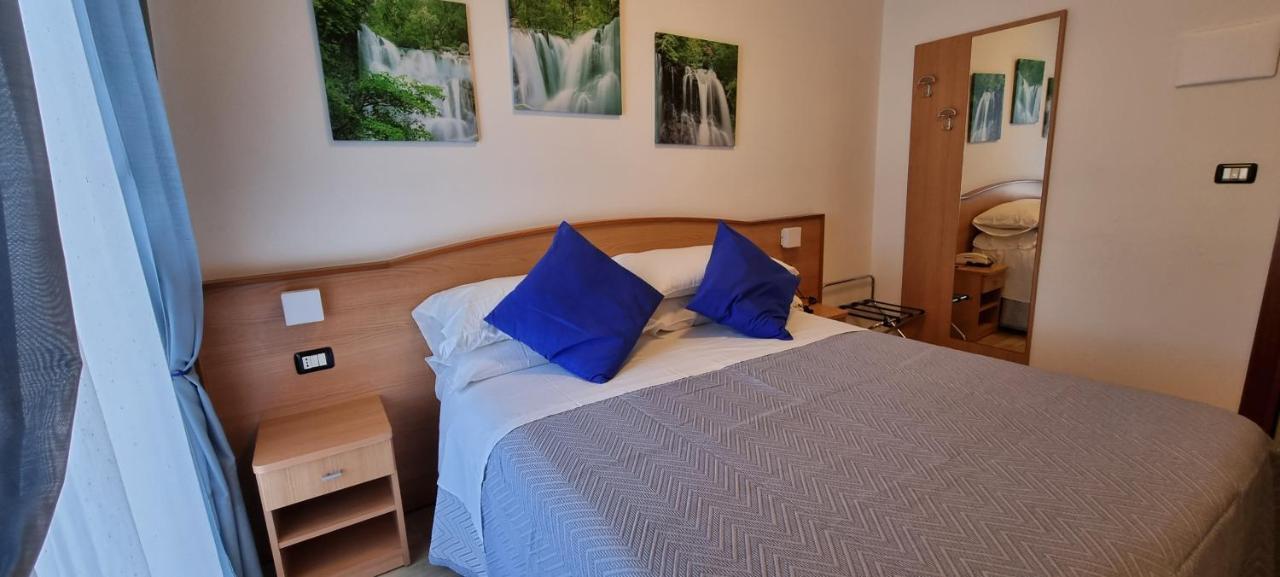Hotel Mare Blu -- Boutique Pineto Esterno foto