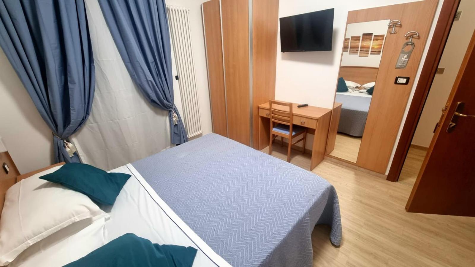 Hotel Mare Blu -- Boutique Pineto Esterno foto