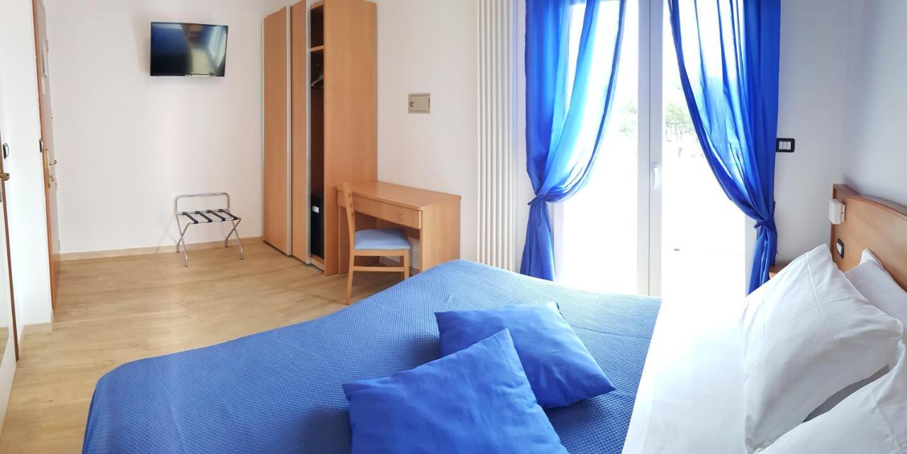 Hotel Mare Blu -- Boutique Pineto Esterno foto
